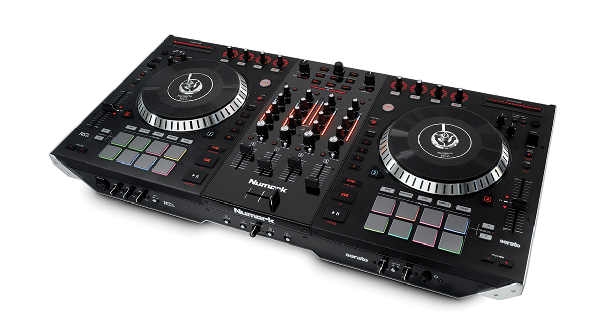 Numark NS7FX Digital DJ Mixer